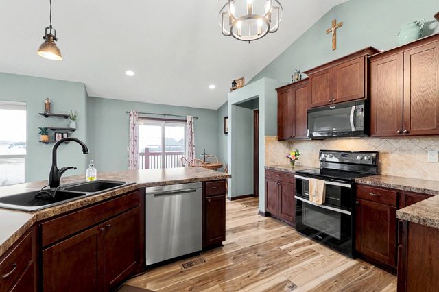 1415 N Aster ST, Andover, KS 67002