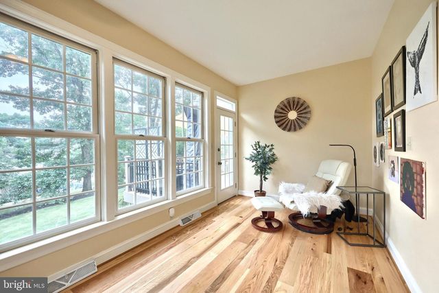 2247 SPANGLER CIR, York, PA 17406
