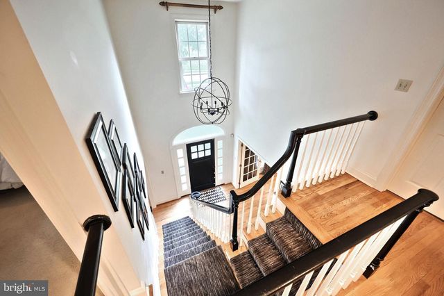 2247 SPANGLER CIR, York, PA 17406