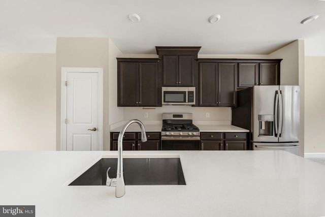 3525 CARNABY ST, Hyattsville, MD 20782