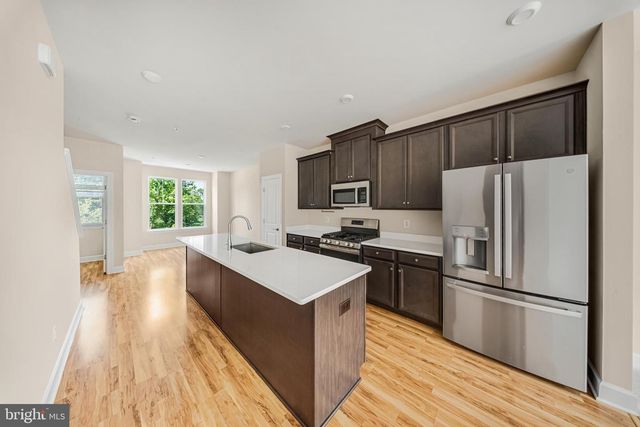 3525 CARNABY ST, Hyattsville, MD 20782