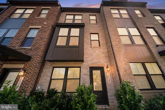 3525 CARNABY ST, Hyattsville, MD 20782