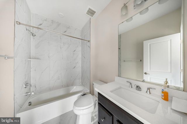 3525 CARNABY ST, Hyattsville, MD 20782