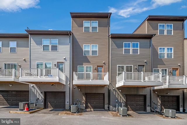 3525 CARNABY ST, Hyattsville, MD 20782
