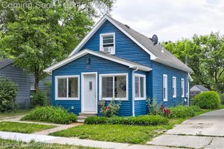 1812 E Meyers Avenue, Hazel Park, MI 48030