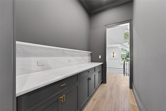 3563 Northside Drive NW, Atlanta, GA 30305