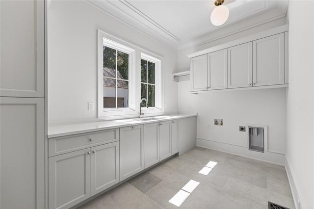 3563 Northside Drive NW, Atlanta, GA 30305