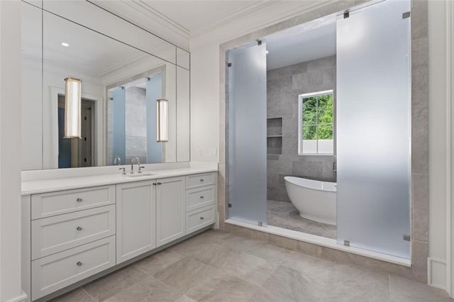 3563 Northside Drive NW, Atlanta, GA 30305