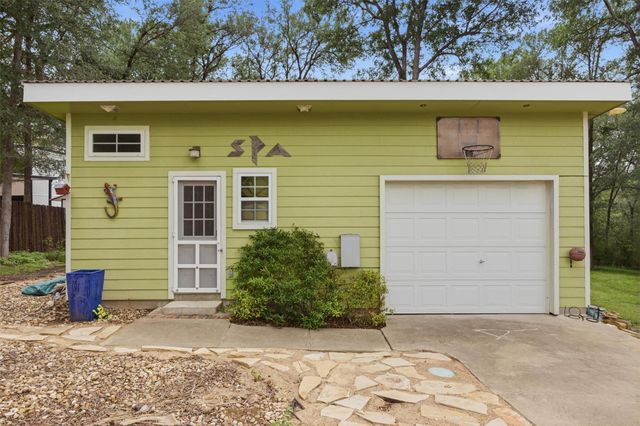 364 Old 71, Cedar Creek, TX 78612