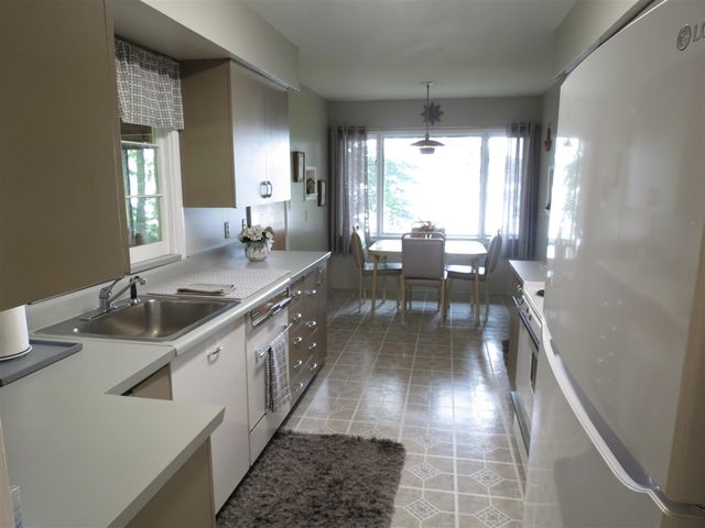 890 White Lake Road, Pleasant Lake, MI 49272