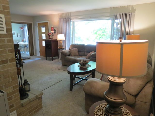 890 White Lake Road, Pleasant Lake, MI 49272