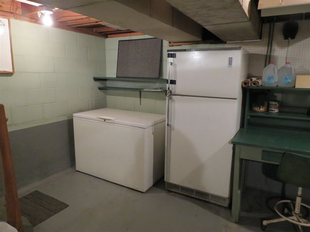 890 White Lake Road, Pleasant Lake, MI 49272