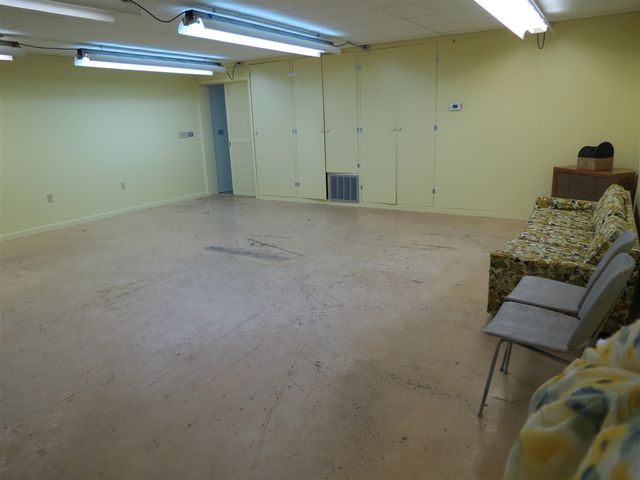 890 White Lake Road, Pleasant Lake, MI 49272