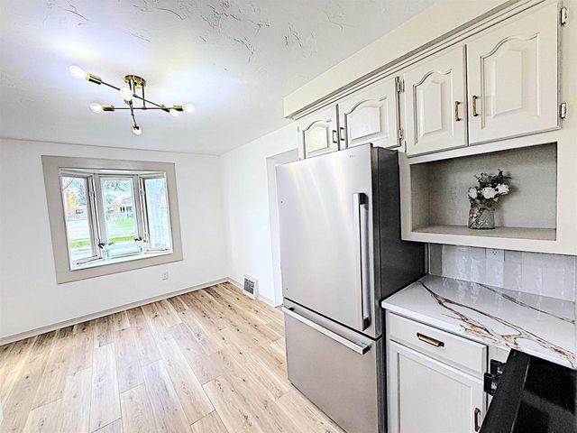 1118 MATHER STREET, Green Bay, WI 54304
