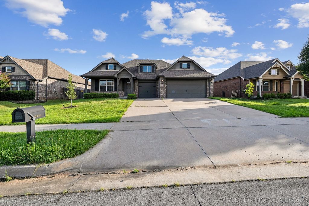 17409 E 44th Street S, Tulsa, OK 74134