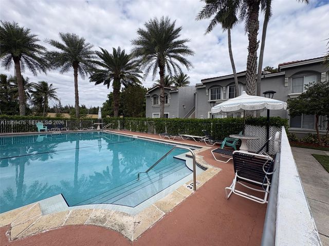 4744 NW 114th Ave 102, Doral, FL 33178