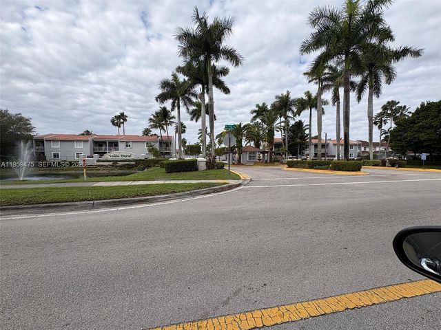 4744 NW 114th Ave 102, Doral, FL 33178