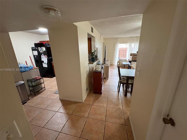 4744 NW 114th Ave 102, Doral, FL 33178