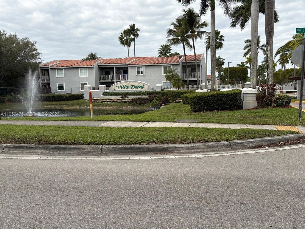 4744 NW 114th Ave 102, Doral, FL 33178