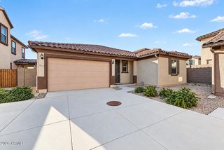 16660 W SIERRA Street, Surprise, AZ 85388