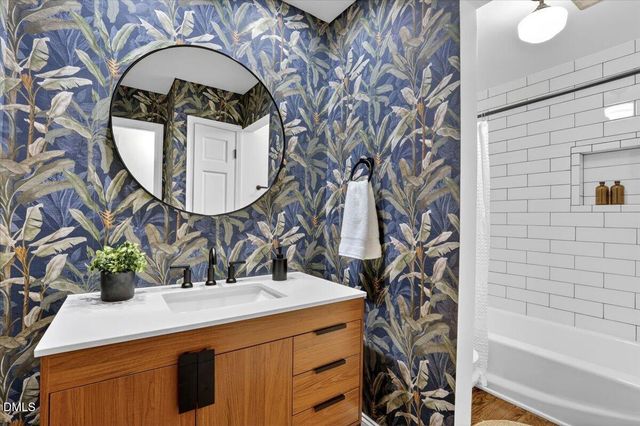 802 Churchill Drive, Chapel Hill, NC 27517