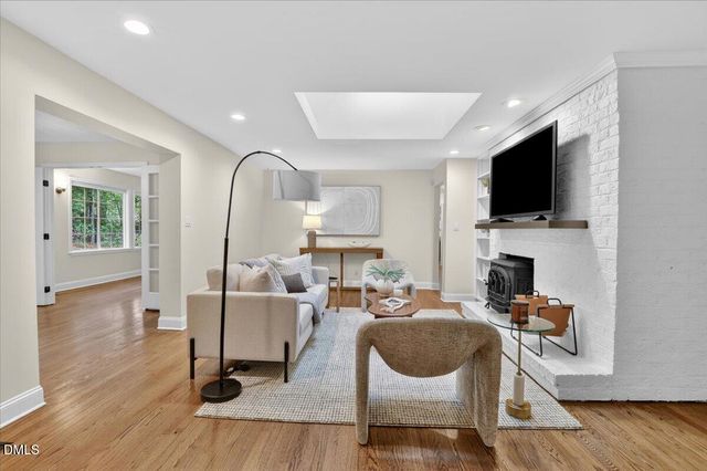 802 Churchill Drive, Chapel Hill, NC 27517