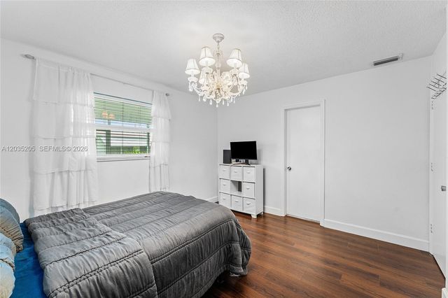 4705 NW 43rd Avenue, Tamarac, FL 33319