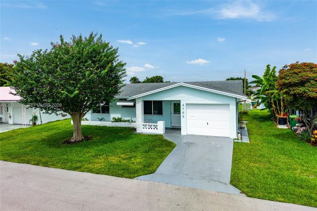 4705 NW 43rd Avenue, Tamarac, FL 33319