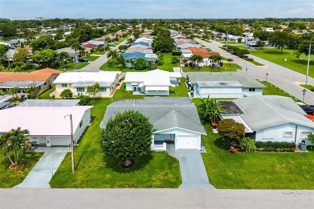 4705 NW 43rd Avenue, Tamarac, FL 33319