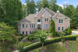 8240 Royal Troon Drive, Duluth, GA 30097