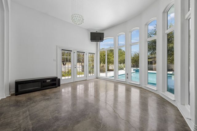 4024 Silver Creek Road, Fort Worth, TX 76108