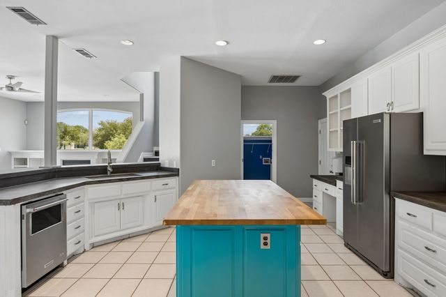 4024 Silver Creek Road, Fort Worth, TX 76108