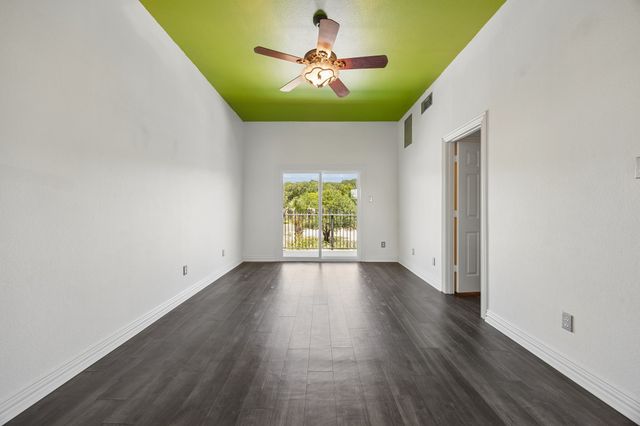 4024 Silver Creek Road, Fort Worth, TX 76108