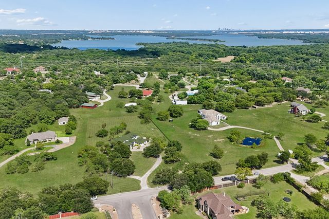 4024 Silver Creek Road, Fort Worth, TX 76108