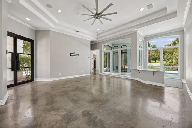 4024 Silver Creek Road, Fort Worth, TX 76108