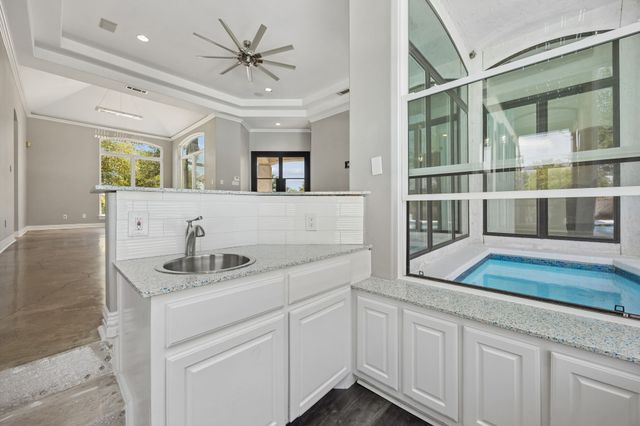 4024 Silver Creek Road, Fort Worth, TX 76108