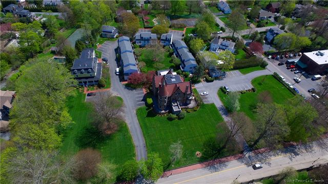 364 BELLEVUE Avenue W-201-S, Newport, RI 02840