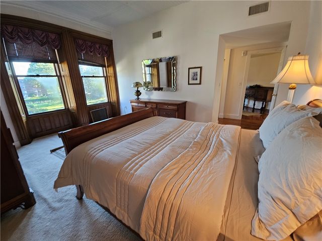364 BELLEVUE Avenue W-201-S, Newport, RI 02840