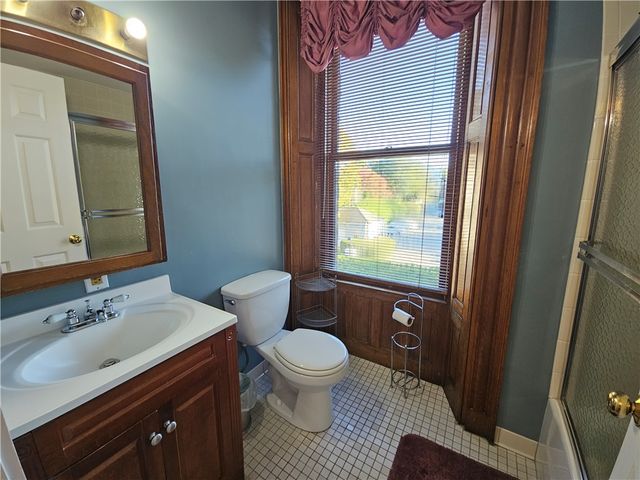 364 BELLEVUE Avenue W-201-S, Newport, RI 02840