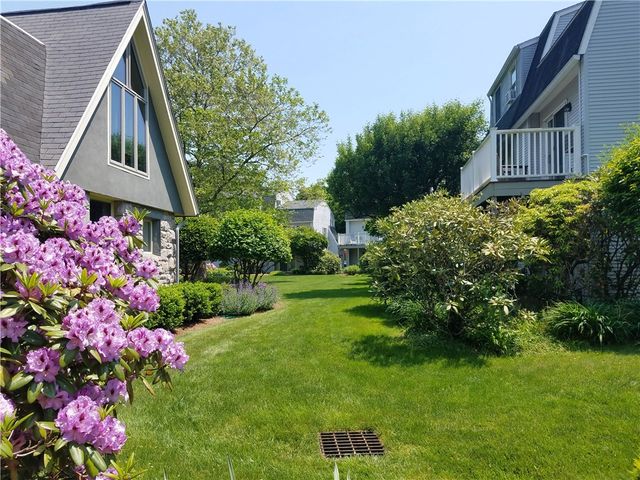 364 BELLEVUE Avenue W-201-S, Newport, RI 02840