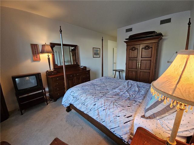 364 BELLEVUE Avenue W-201-S, Newport, RI 02840