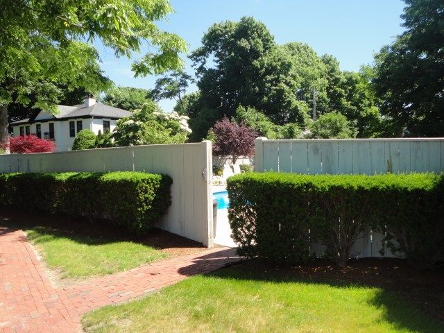 364 BELLEVUE Avenue W-201-S, Newport, RI 02840