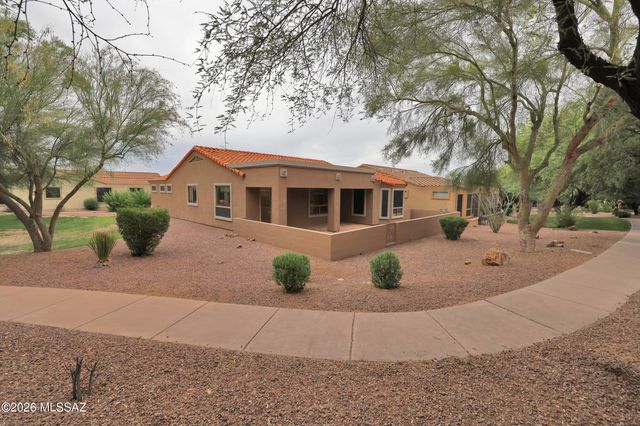 679 W Aspenwood Street, Green Valley, AZ 85614