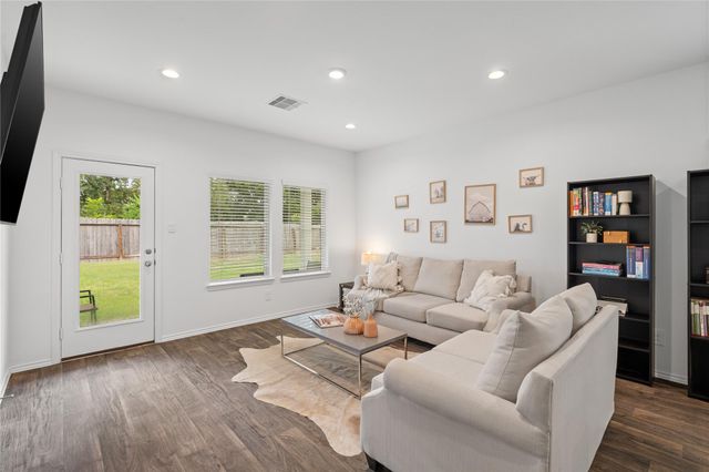 22306 Forest Gorge Lane, Spring, TX 77373
