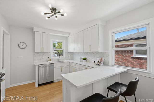 26419 Princeton Street, St. Clair Shores, MI 48081