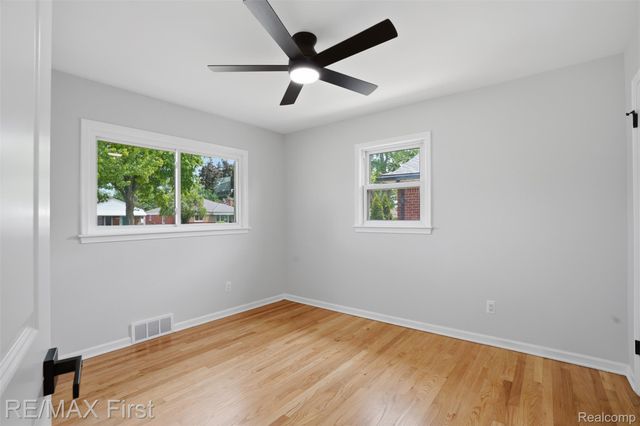 26419 Princeton Street, St. Clair Shores, MI 48081