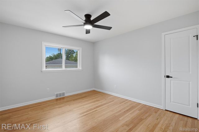 26419 Princeton Street, St. Clair Shores, MI 48081