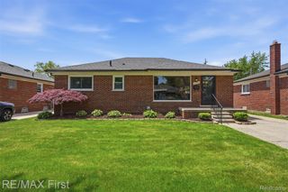 26419 Princeton Street, St. Clair Shores, MI 48081