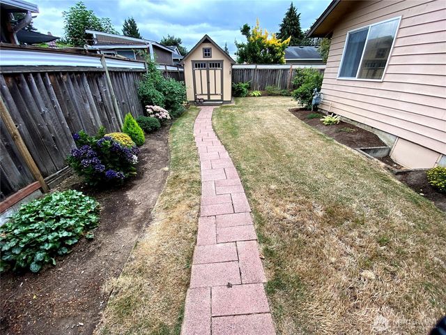 10819 SE 230th Street, Kent, WA 98031