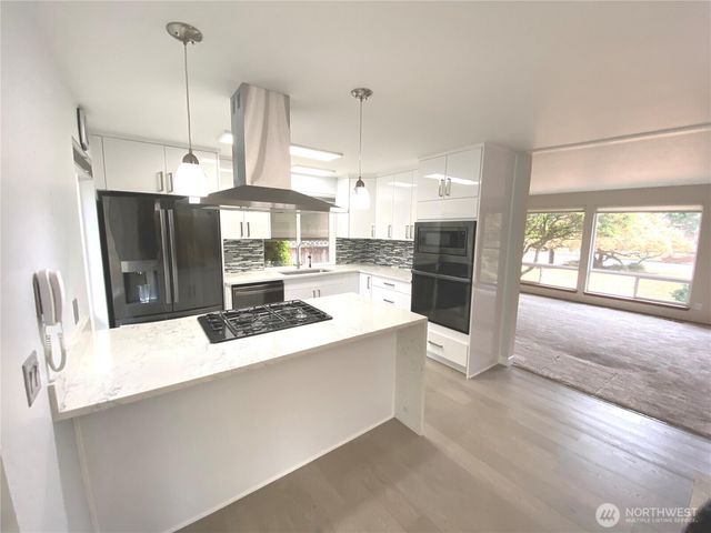 10819 SE 230th Street, Kent, WA 98031
